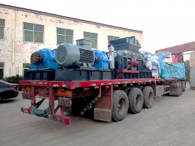 1000x700半自动液压对辊破碎糖心成人污黄视频APP发往河南